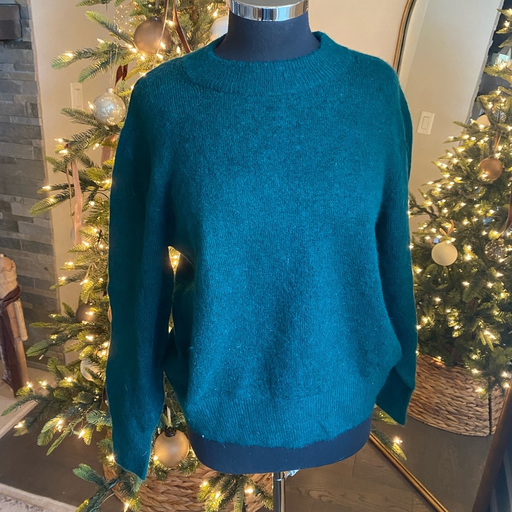 H&M - Green Sweater